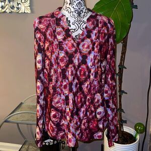 NWT Zac and Rachel top